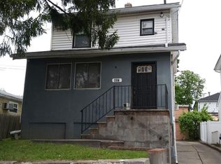 407 Ridgewood Ave, Staten Island, NY 10312