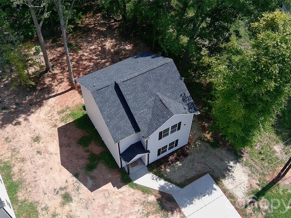 2nd image of 2254 Lula St