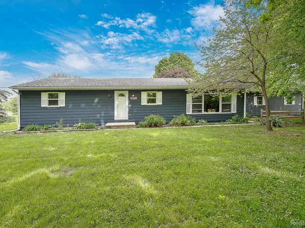 1670 N Lima Center Rd, Dexter, MI 48130