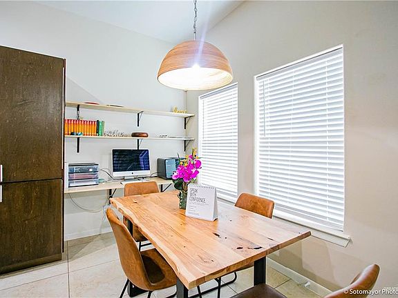 5th image of 4217 Colbath Ave #415A