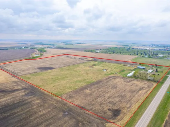 30319 State Highway 2 #A, Carstairs, AB T0M 0N0