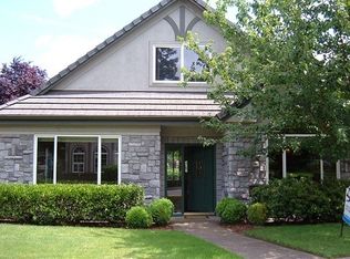 1709 Lake Shore Dr, Eugene, OR 97408