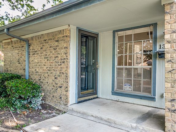 2nd image of 13747 Flagstone Ln