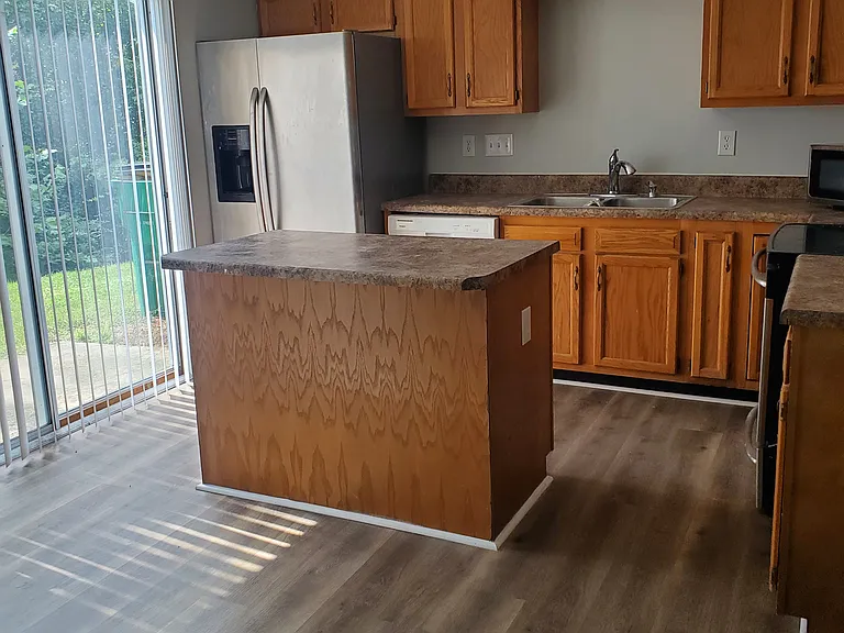 3123 Brockhampton Ct — Photo 4