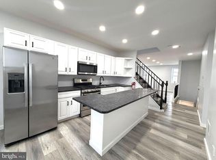 330 N 2nd St APT B, Camden, NJ 08102