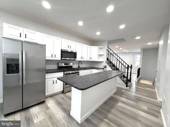 330 N 2nd St, Camden, NJ