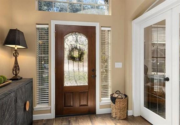 4th image of 6027 Kristen Park Ln