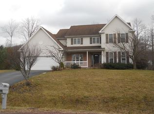 41 Fieldstone Way, Mountain Top, PA 18707
