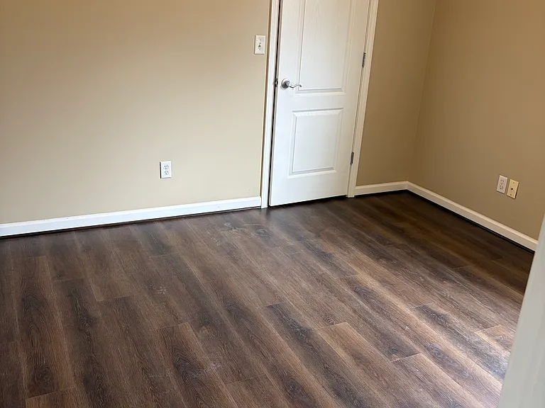 145 Highview Cv — Photo 18