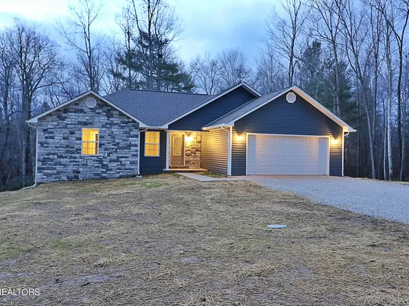 1226 Toomey Falls Rd, Oneida, TN 37841