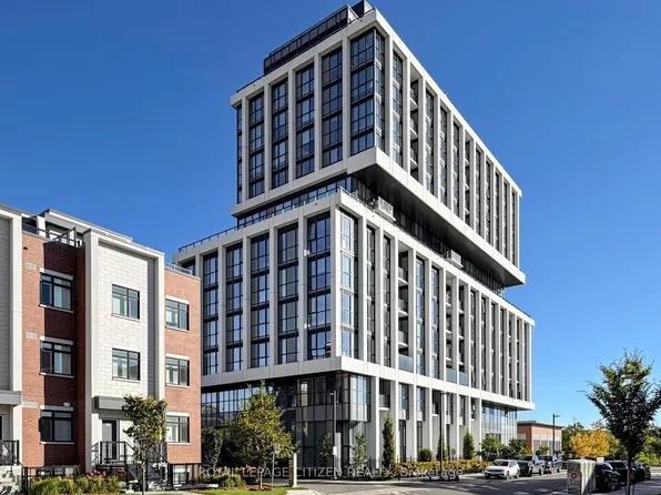 1063 Douglas McCurdy Comm #104, Mississauga, ON L5G 0C5
