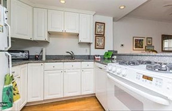 3rd image of 151 Tremont St APT 7B