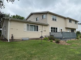 901 Gael Dr UNIT B, Joliet, IL 60435
