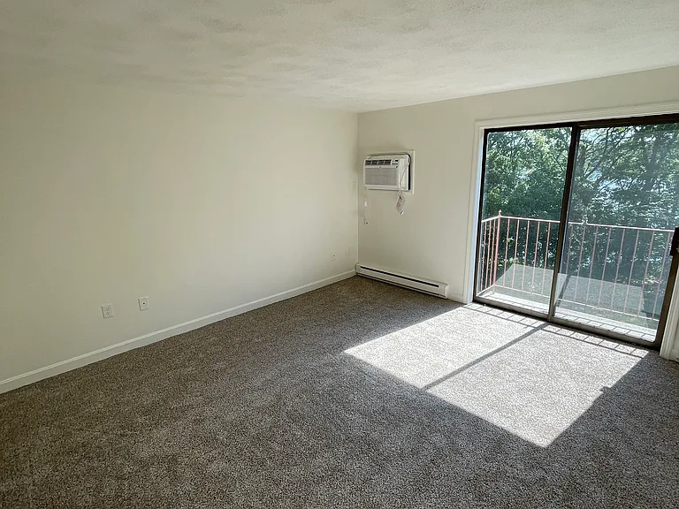 38R Enon St #221 — Photo 3