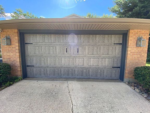 5th image of 5129 Glenmina Dr