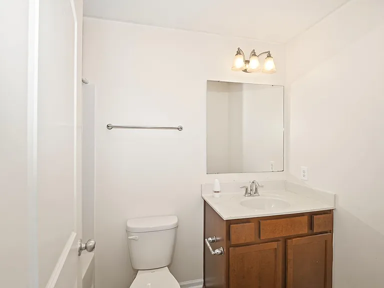 1025 Rook Rd — Photo 18