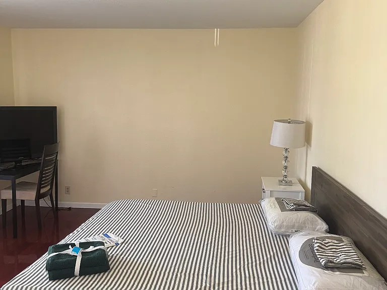 Kermath Dr — Photo 5
