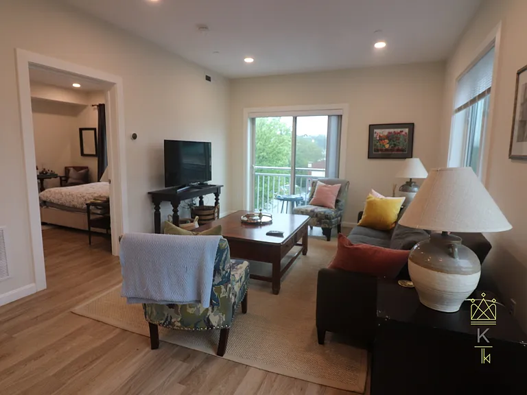 458 Washington St #203 — Photo 7