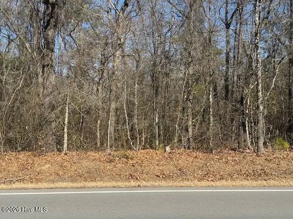 5468 River Rd #1, Vanceboro, NC 28586