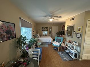 1611 W 39th 1/2 St APT 105, Austin, TX 78756