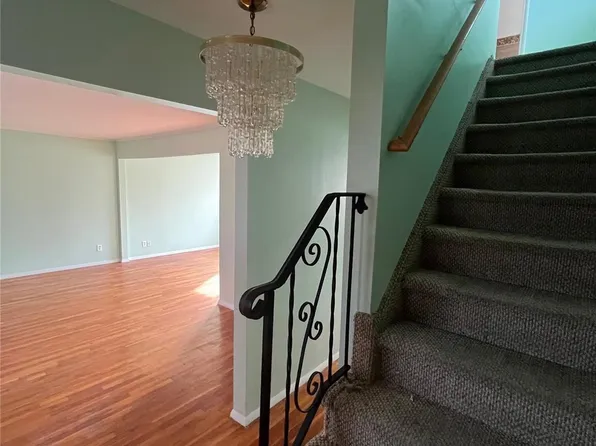 11040 176th St, Jamaica, NY 11433