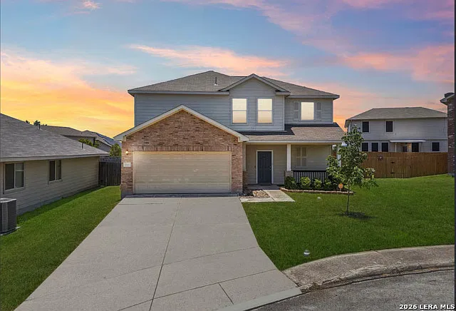 3 bed, 2.5 bath, 1916 sqft, $1,950 — Photo 1