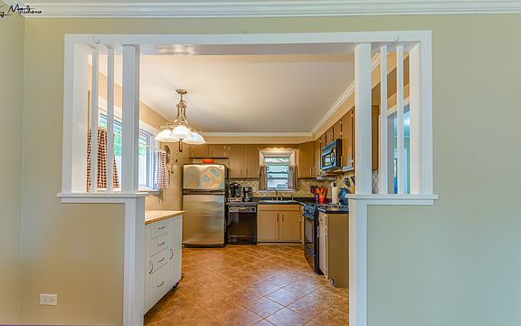 4th image of 430 Navajo St