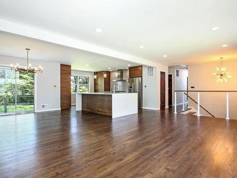 14 Greenacres Ave — Photo 5