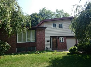 101 Harwich Rd, Newton, MA 02467