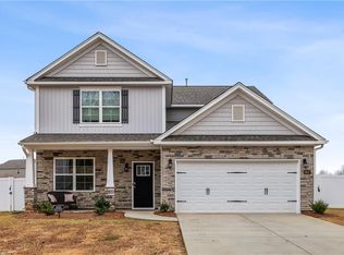 6947 Saddlebred Dr, Trinity, NC 27370