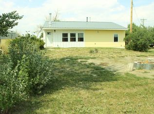 211 Main St, Yoder, WY 82217