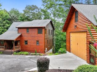 23 Chestnut Hills Ln, Blue Ridge, GA 30513