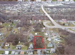 Della St, Westernport, MD 21562