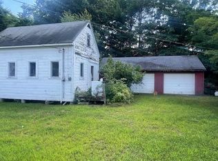 11 Moultonboro Neck Rd, Moultonboro, NH 03254