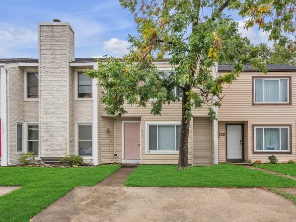 168 Thalia Trace Dr, Virginia Beach, VA 23452