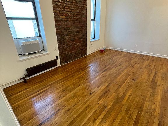 2nd image of 1629 Lexington Ave APT 10A