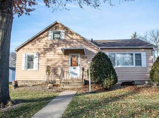 1224 Evergreen Ave, Waterloo, IA 50701