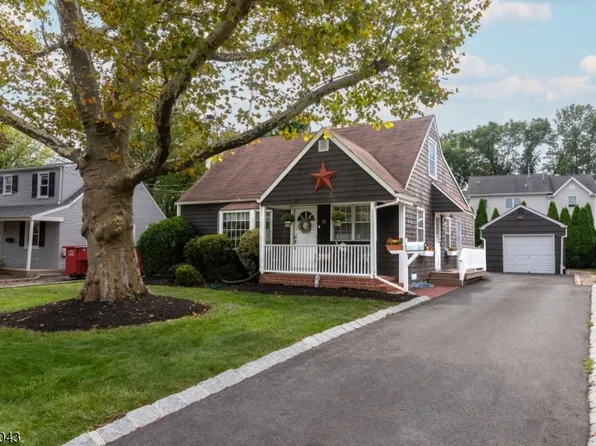 13 Sunset Dr, Clark Twp., NJ 07066