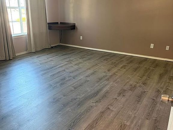 4th image of 2035 Baja Cir