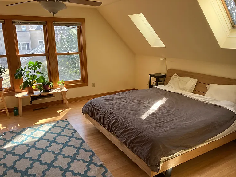 2409 Sommers Ave — Photo 8