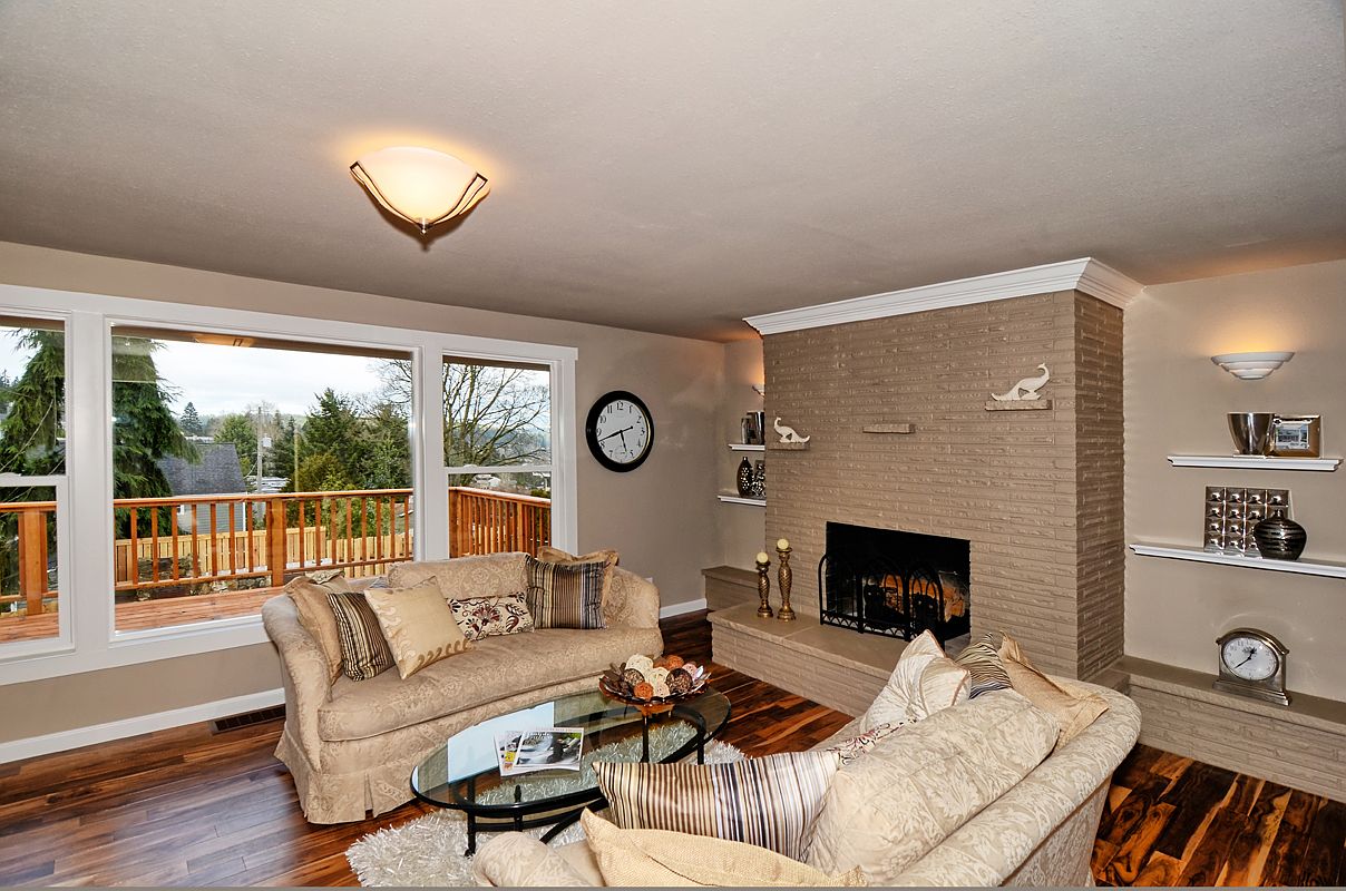 Lake Forest Park, WA 98155