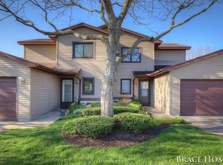 2334 Bridle Creek St SE, Kentwood, MI 49508