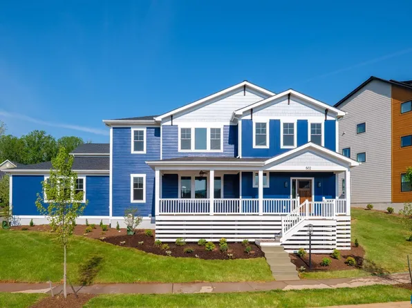 502 Lochlyn Hill Dr, Charlottesville, VA 22901