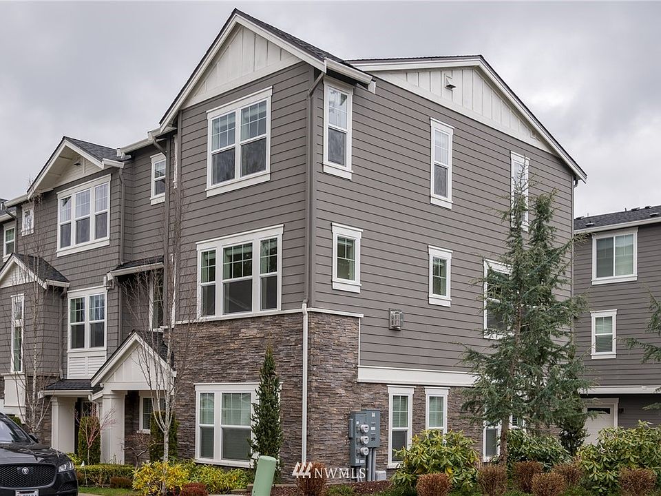 1st image of 23944 SE 45th Place
