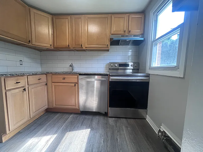 250 Mansion Rd #250 — Photo 4