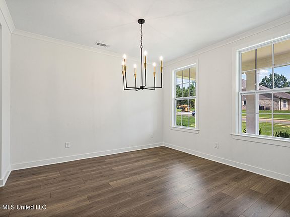 4th image of 1265 Courtlynn Dr