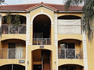 5560 NW 61st St, Pompano Beach, FL 33073