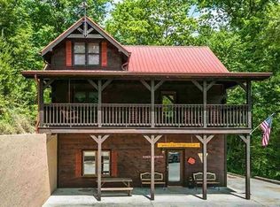 703705 Boone Acres Ln, Pigeon Forge, TN 37863