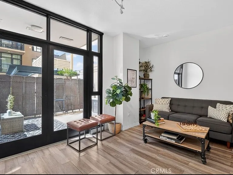 530 K St #218 — Photo 2