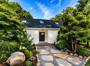 3 Cozine Rd, Center Moriches, NY 11934